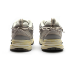 【 】 Nike Air Monarch 4