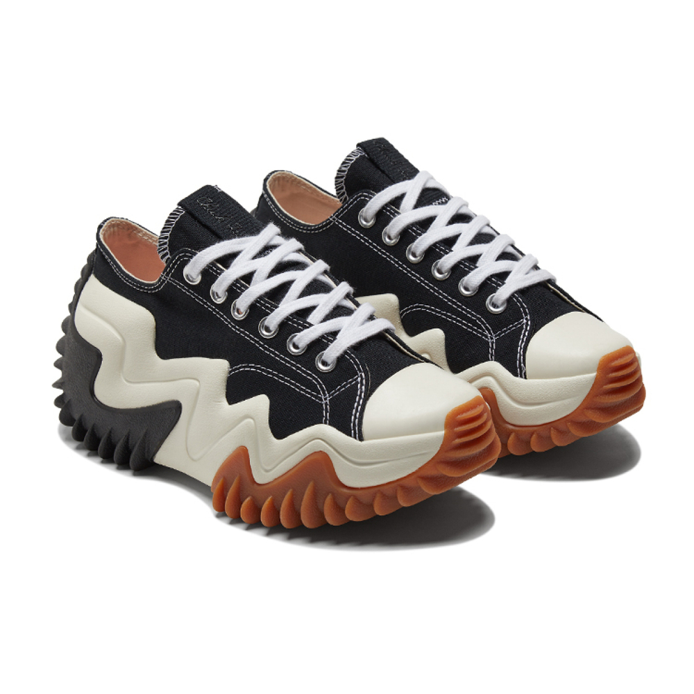 Converse Run Star Motion