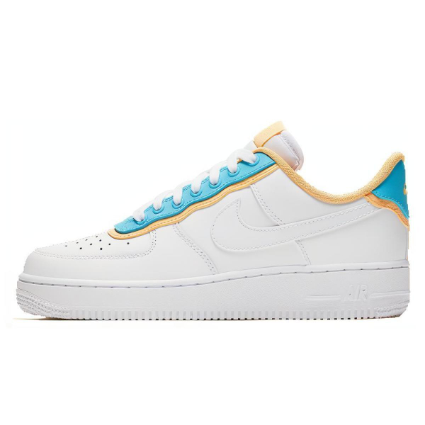 Nike Air Force 1 SE