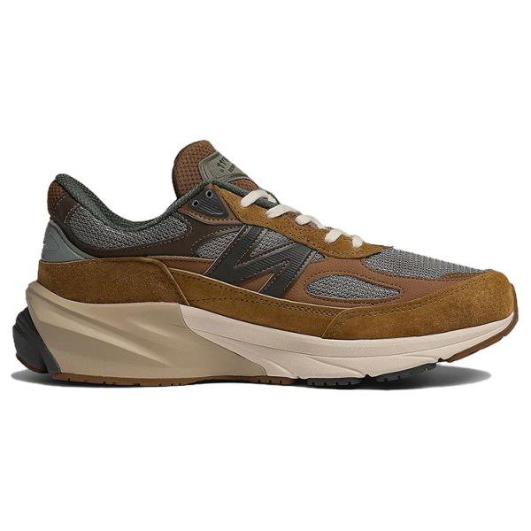 Carhartt WIP x New Balance NB 990 V6