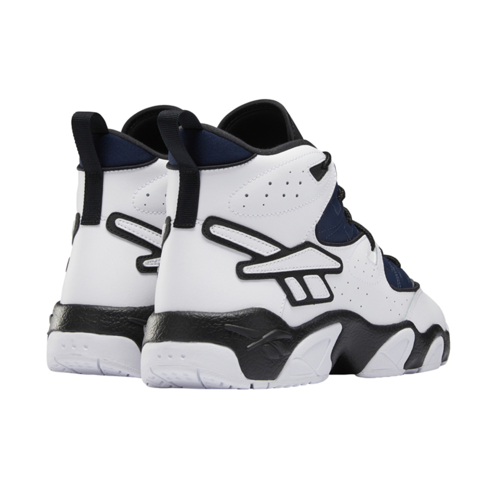 Reebok AVANT GUARD