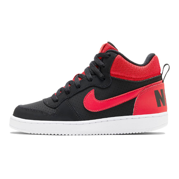 Nike Court Borough Mid
