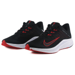 Nike Quest 3