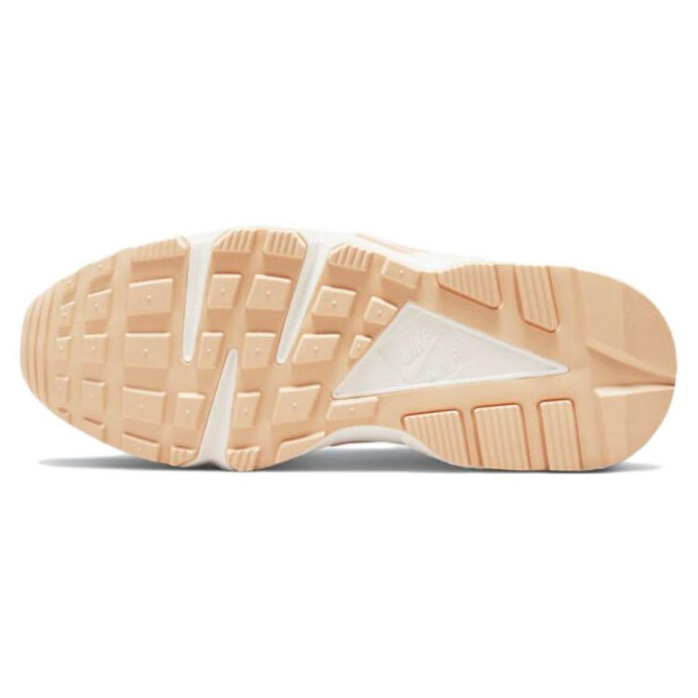 Nike Huarache SE "Easter"