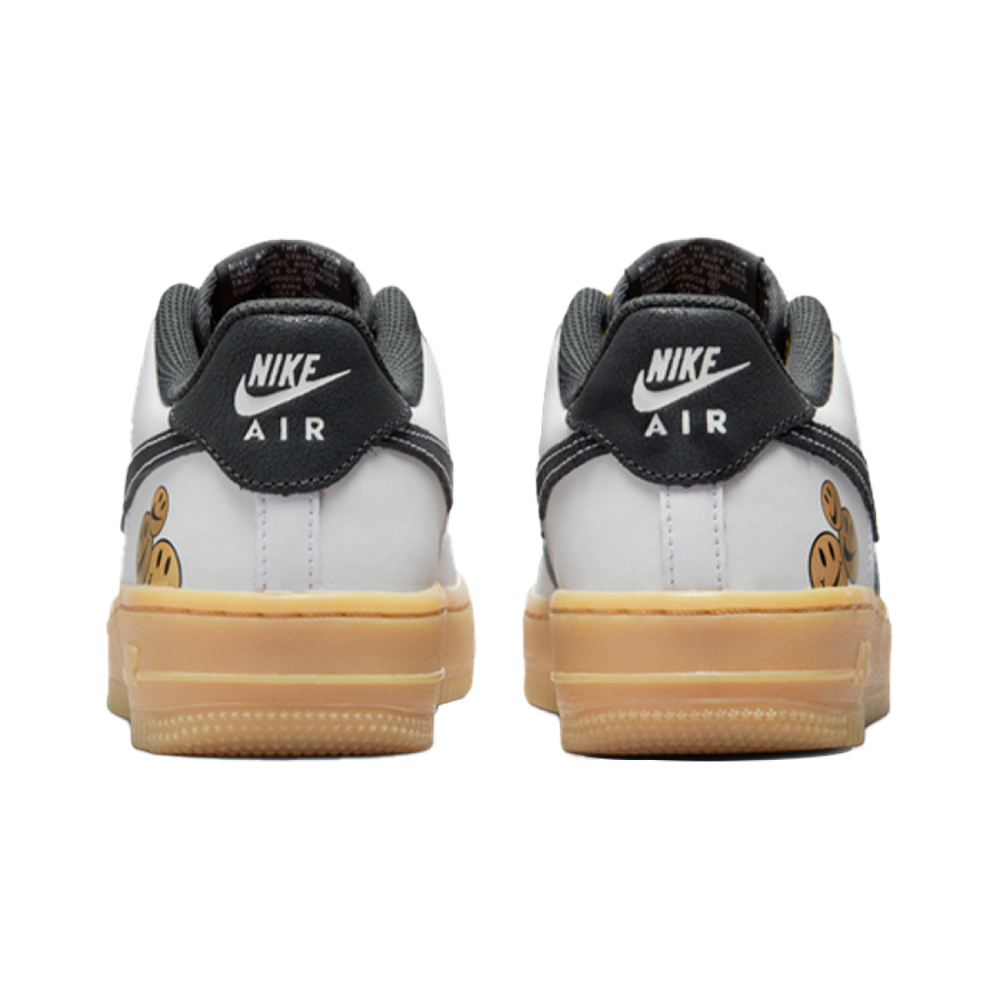Nike Air Force 1 LV8