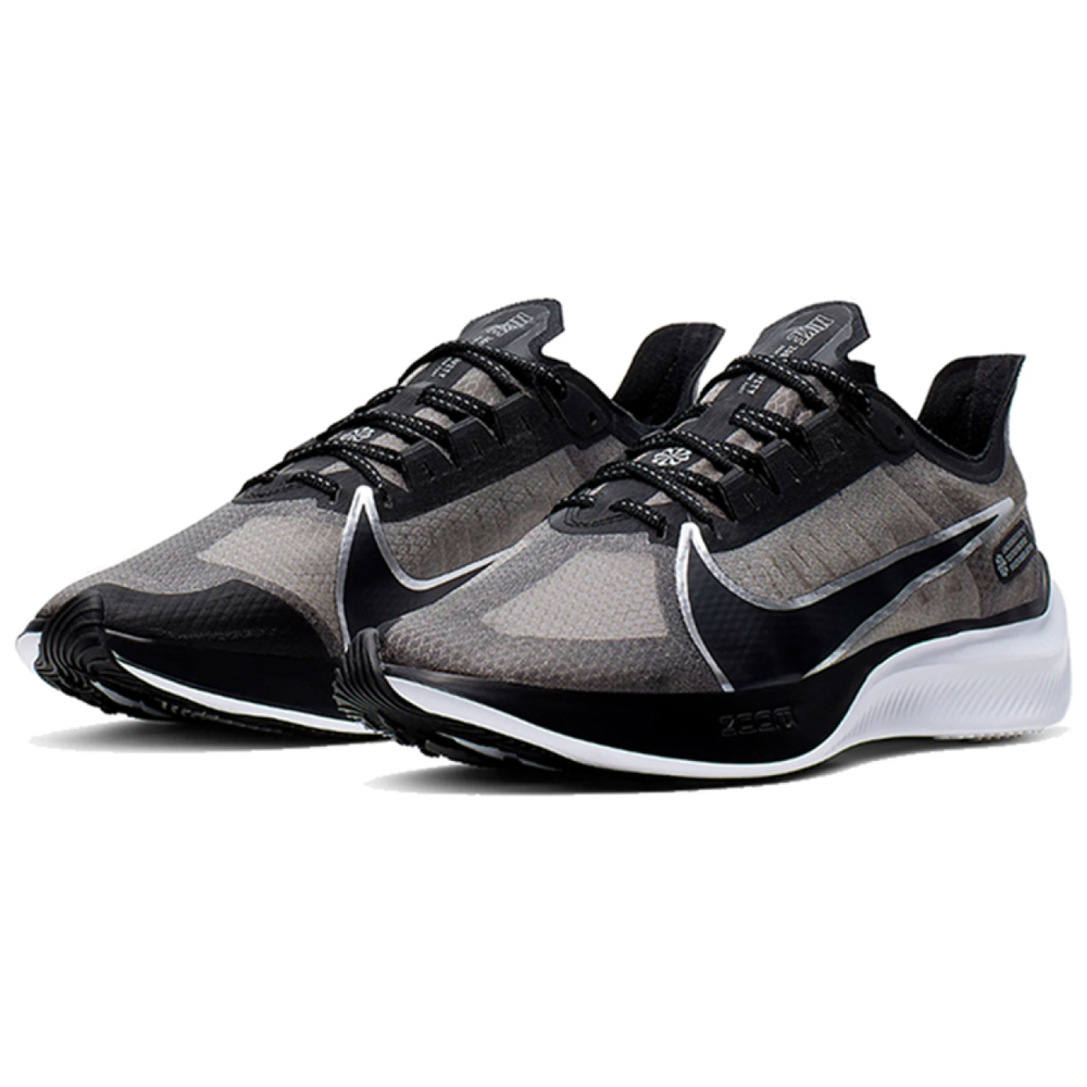 Nike Zoom Gravity 1