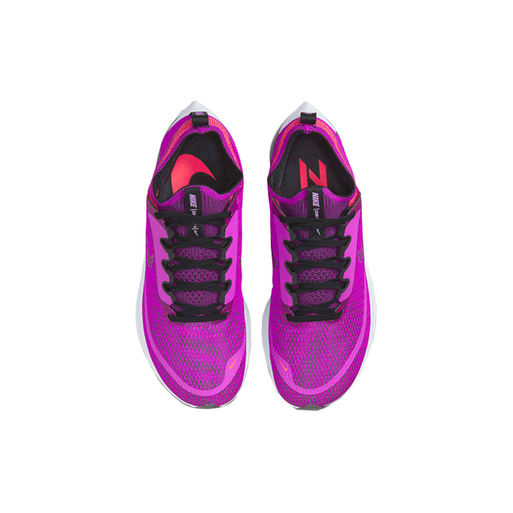 Nike Zoom Fly 4