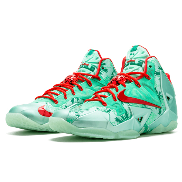 Nike Lebron 11 Christmas