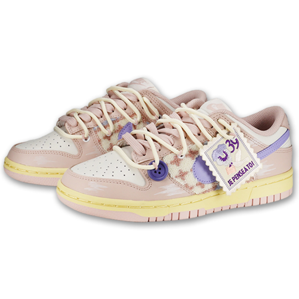 【 】 Nike Dunk Low "Pink Oxford"