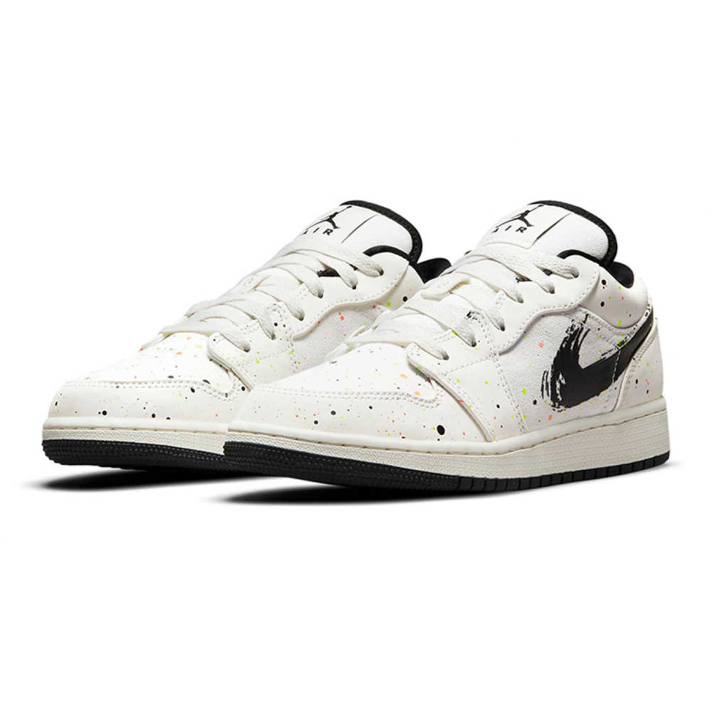 Air Jordan 1 Low SE "Paint Splatter"