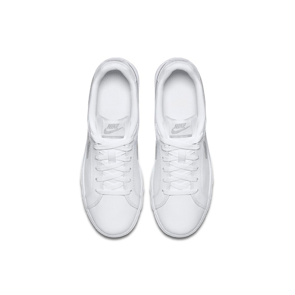 Nike Court Royale