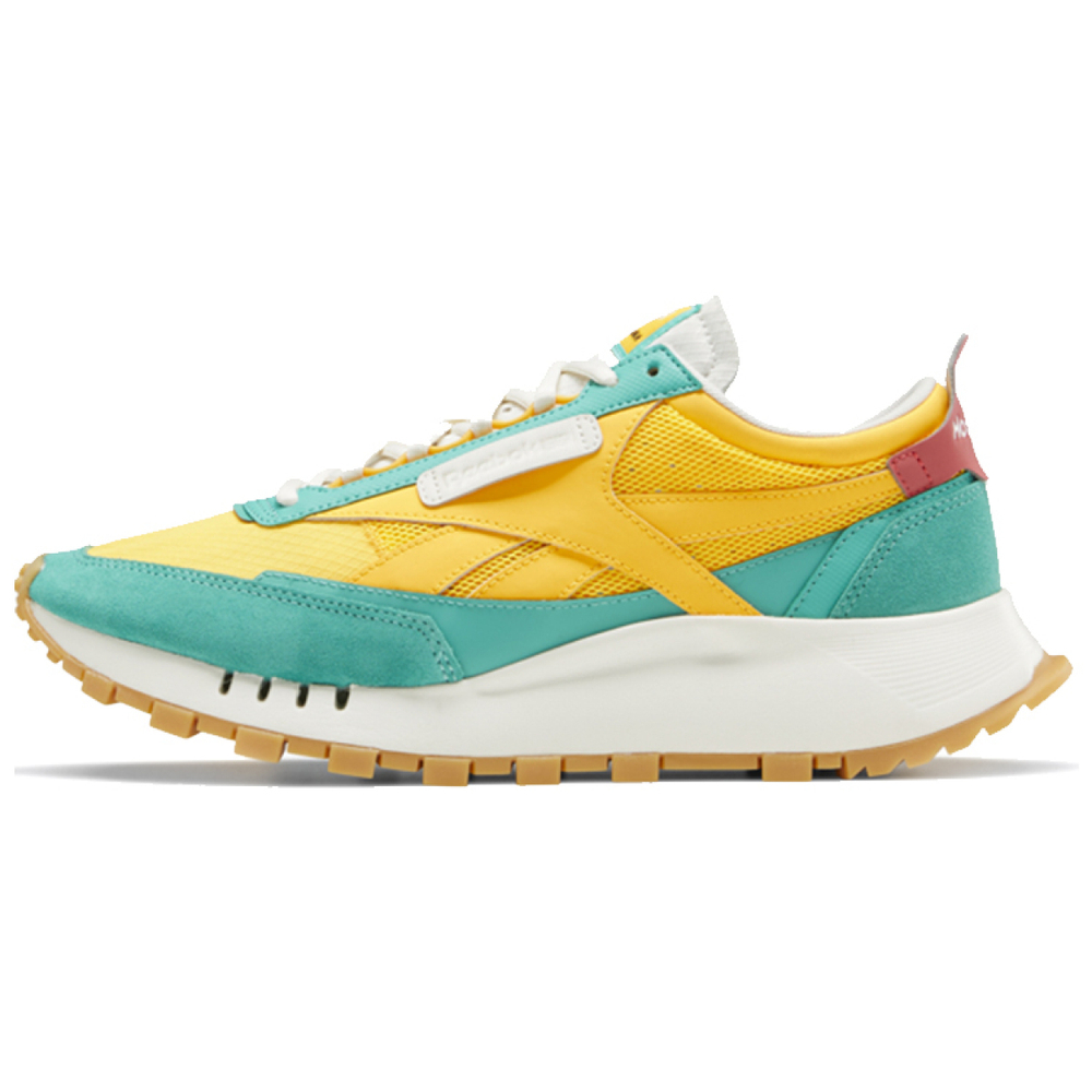 KAKAO FRIENDS x Reebok classic legacy
