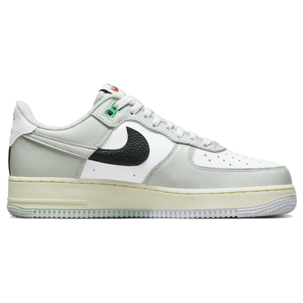 Nike Air Force 1 "Split"