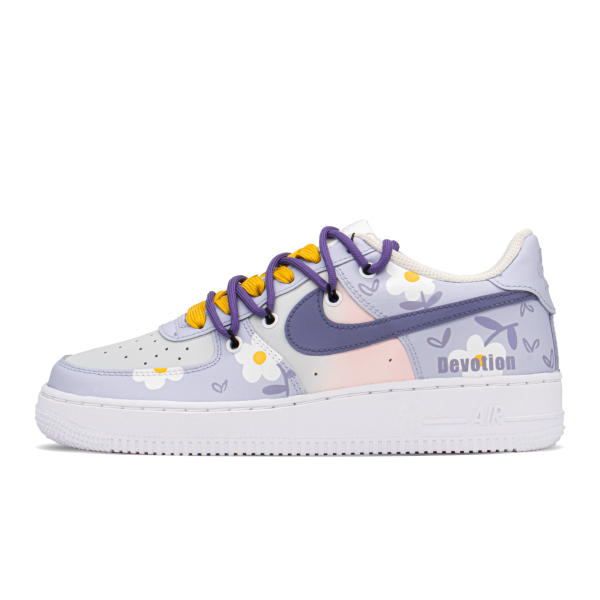 【 】 Nike Air Force 1