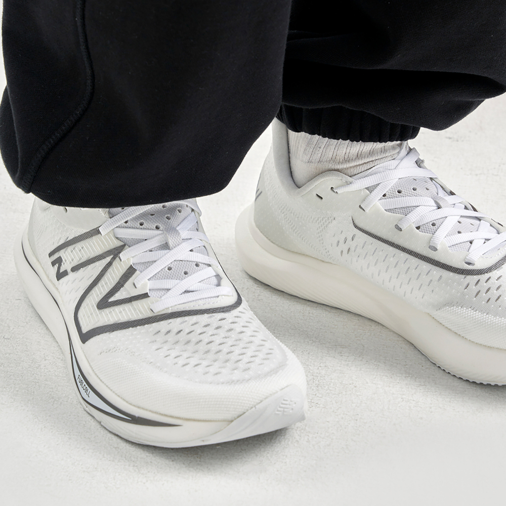 New Balance NB FuelCell