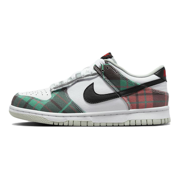 Nike Dunk Low Plaid