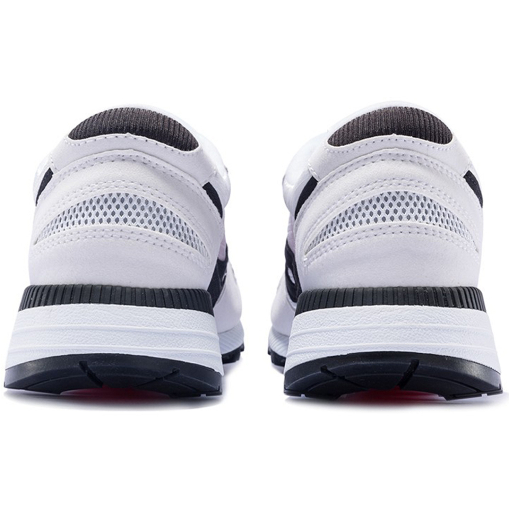 Saucony
