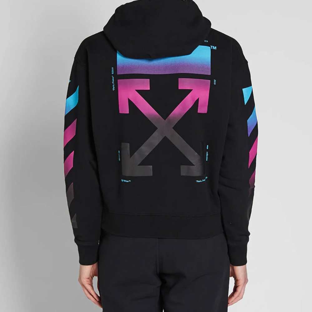 OFF-WHITE AW18