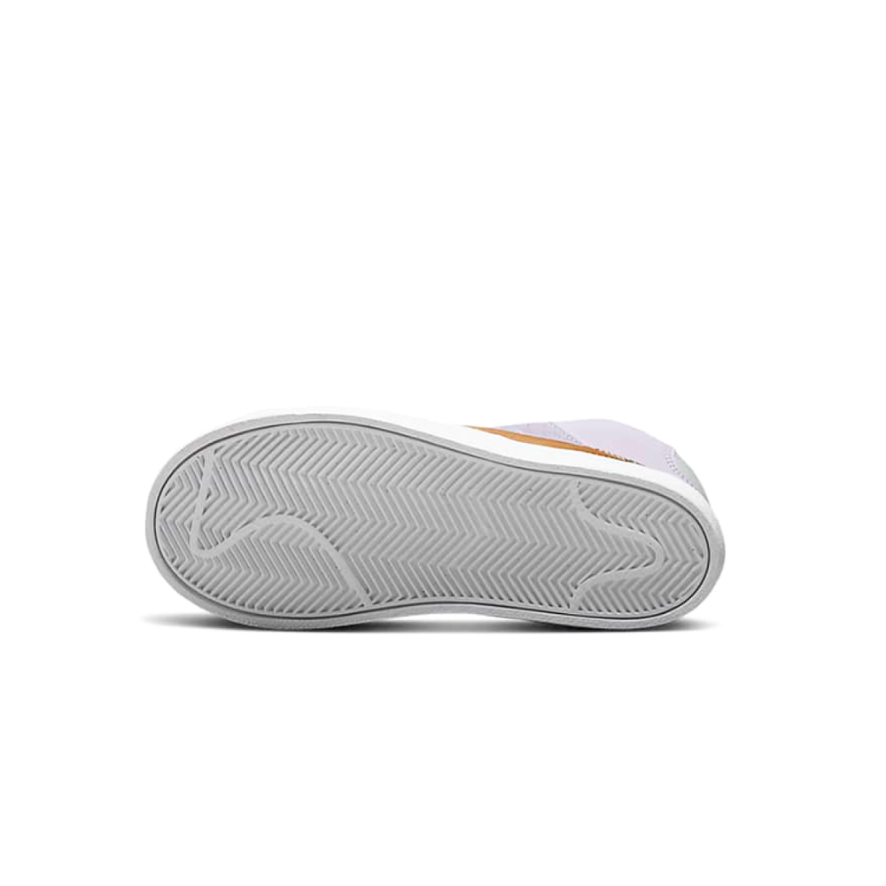 Nike Blazer D