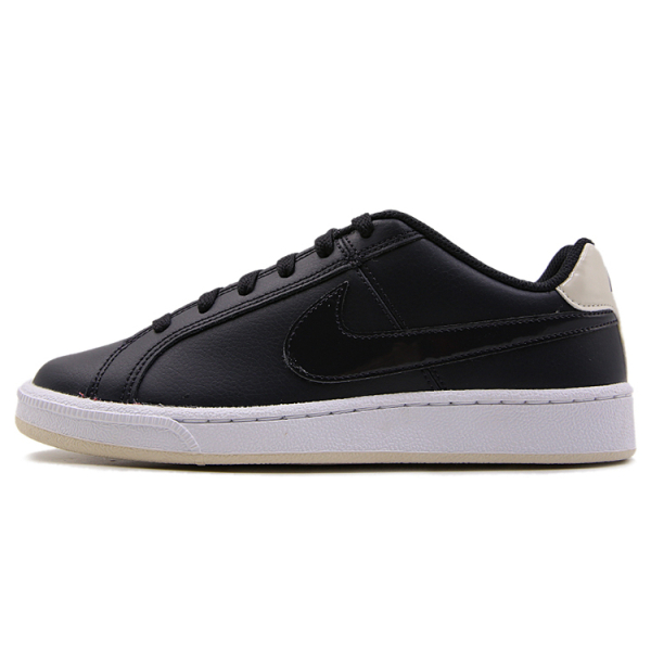 Nike Court Royale