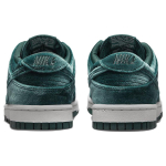Nike Dunk "Atomic Teal"