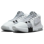 Nike Lebron 8 Witness