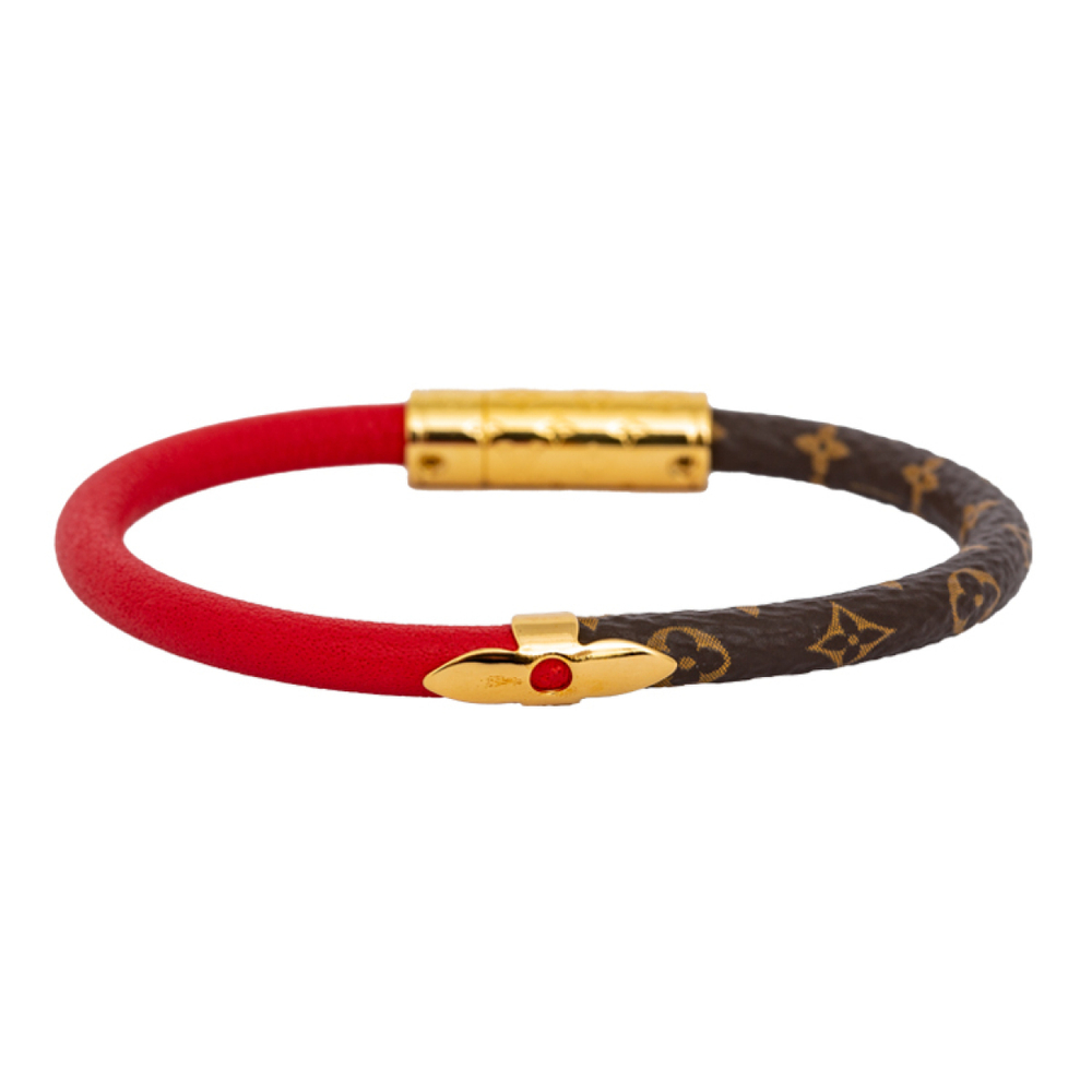 LOUIS VUITTON Daily Confidential