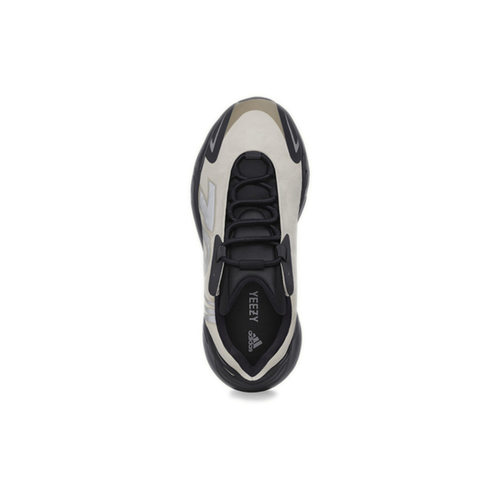Adidas originals Yeezy Boost 700 MNVN "Bone"