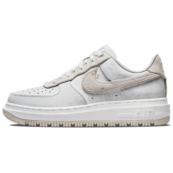 Nike Air Force 1 summit white