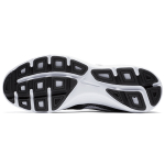 Nike REVOLUTION 3