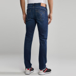 CALVIN KLEIN