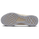 Nike REVOLUTION 6