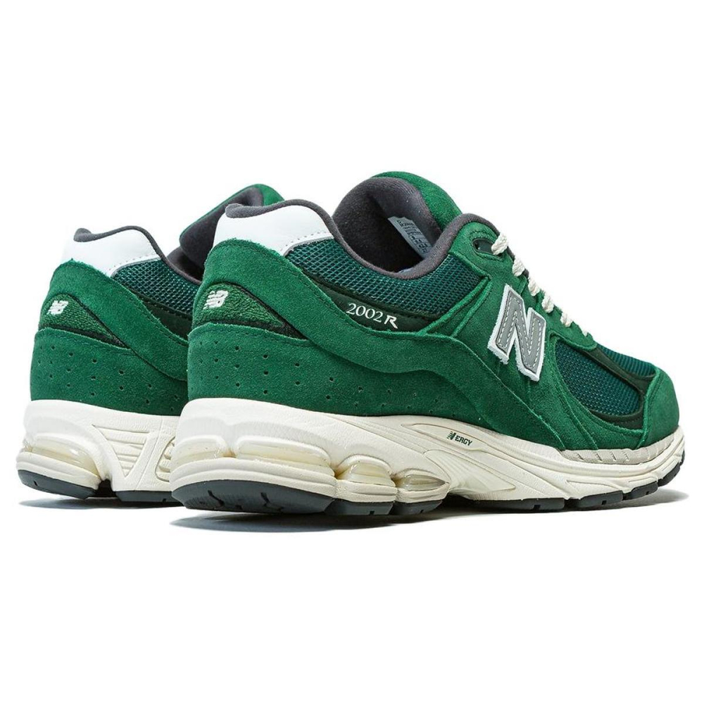 New Balance NB 2002R