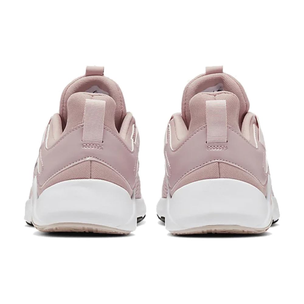 Nike Legend Essential