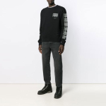 OFF-WHITE