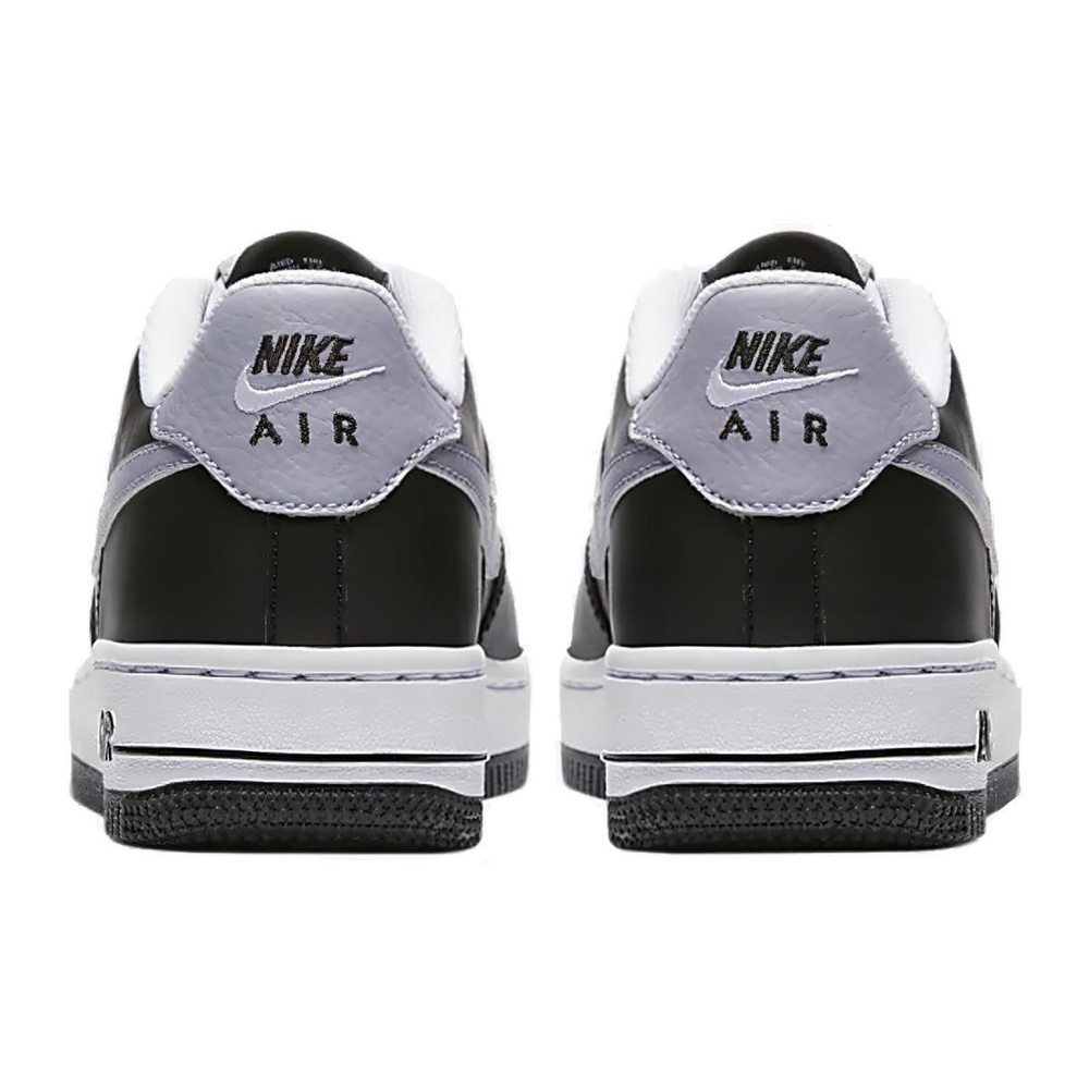 Nike Air Force 1 LV8