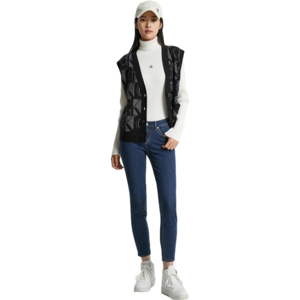 CK/Calvin Klein FW23 V
