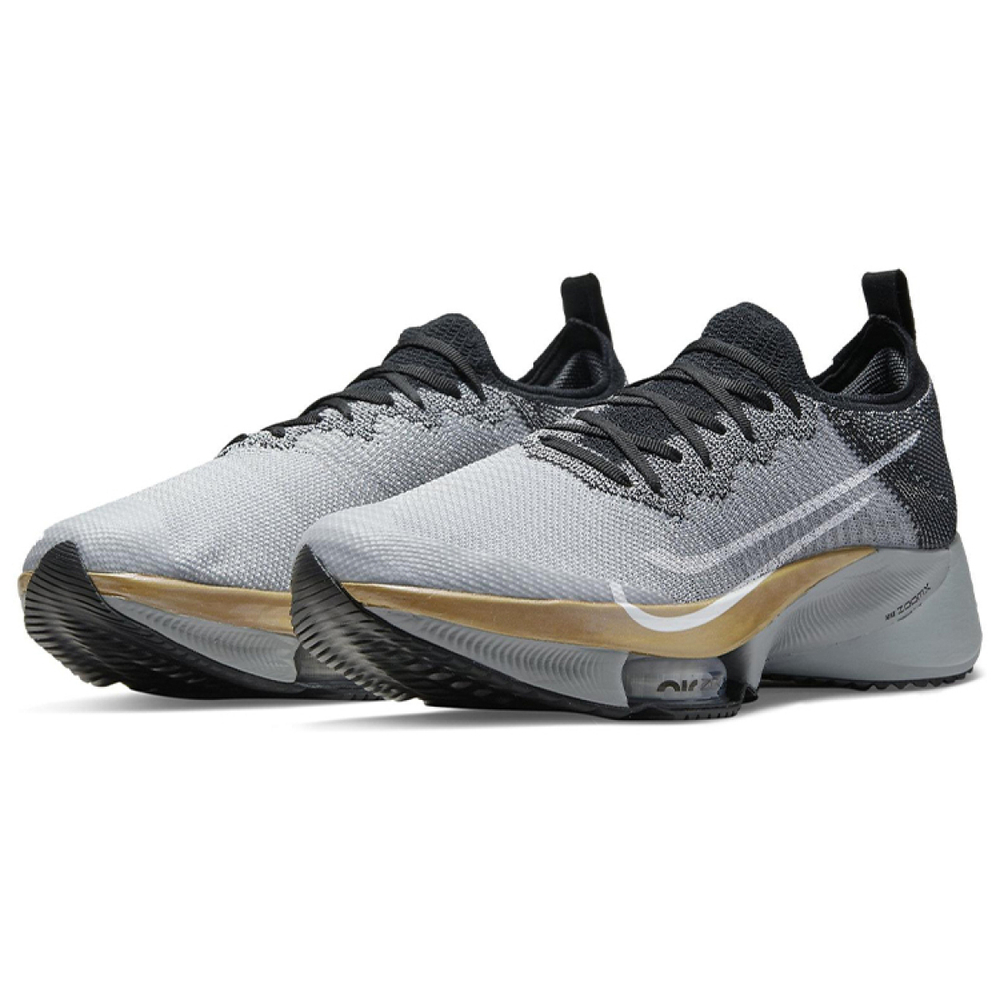 Nike Air Zoom Tempo Next%