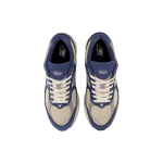 New Balance NB 2002R