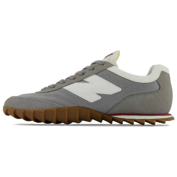 New Balance RC30
