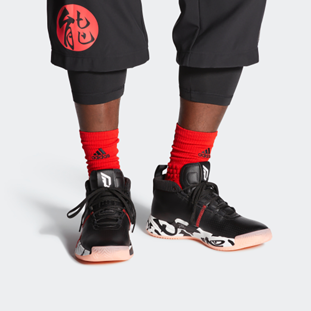 Adidas D lillard 5