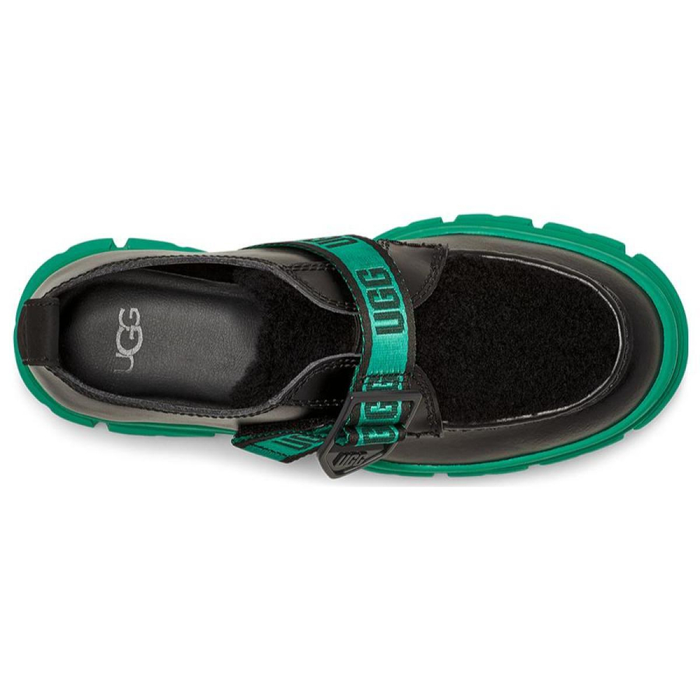 UGG