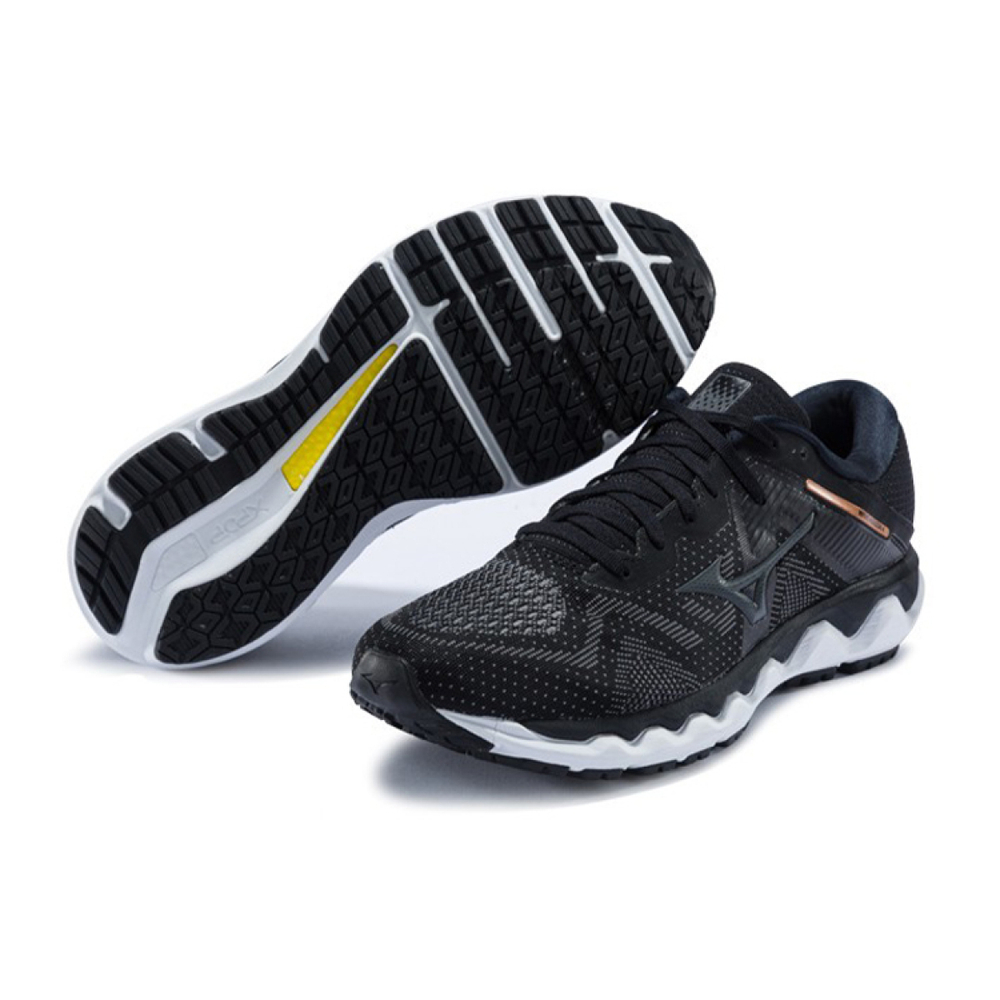 Mizuno Horizon 4
