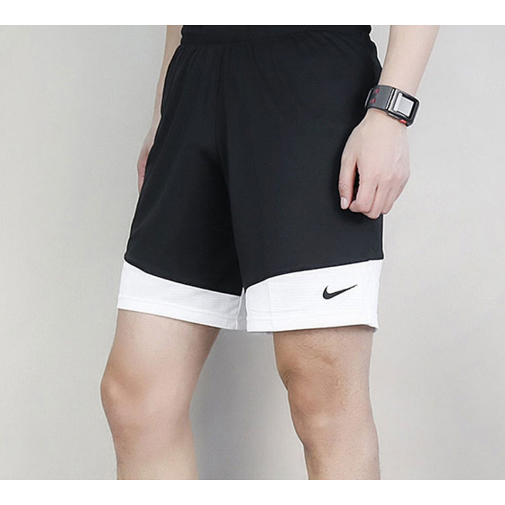 Nike Dri-FIT DNA