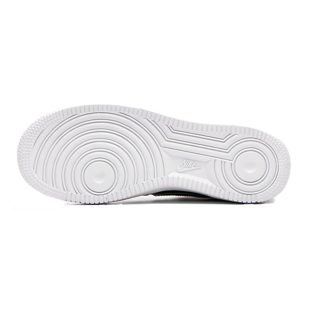 Nike Air Force 1 LV8