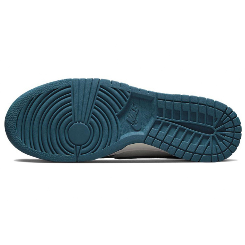 【 】 Nike Dunk Low