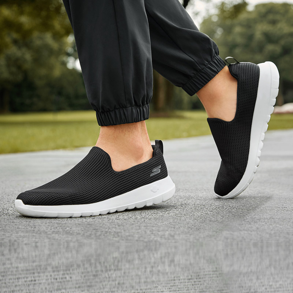 Skechers Go Walk