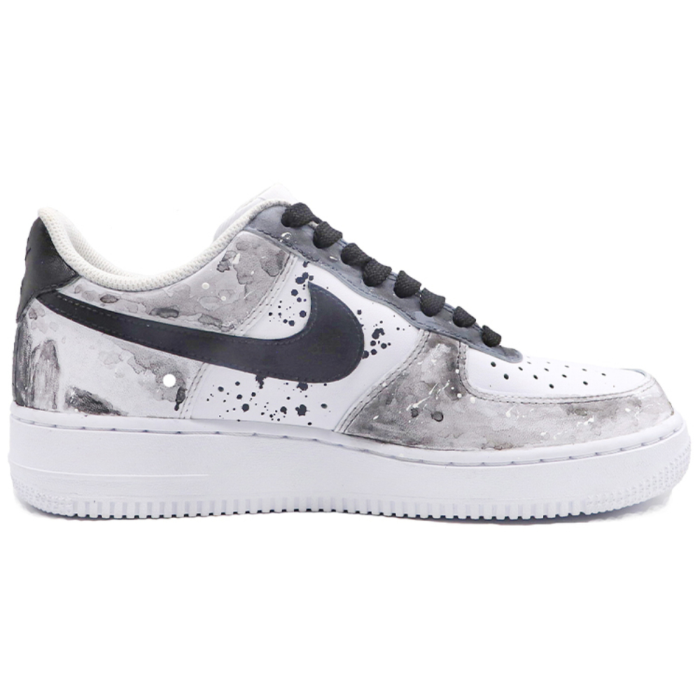 【 】 Nike Air Force 1