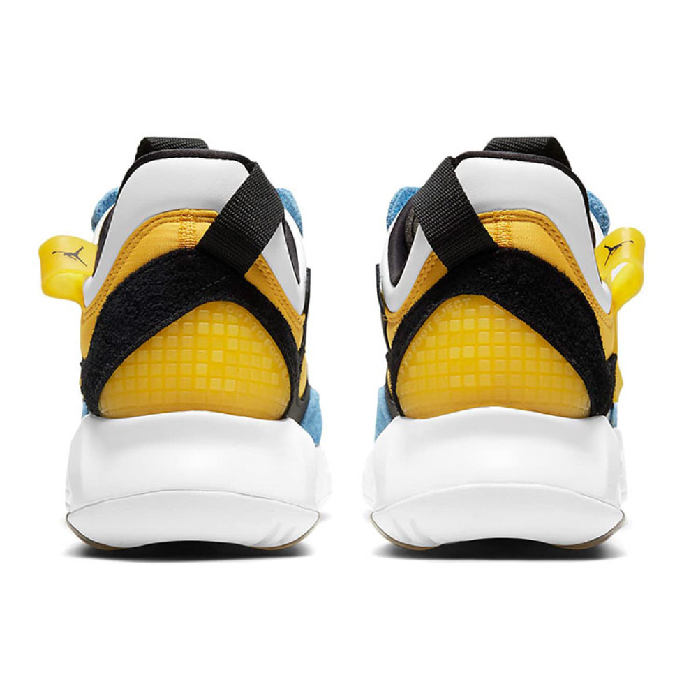 Jordan MA2 University Gold