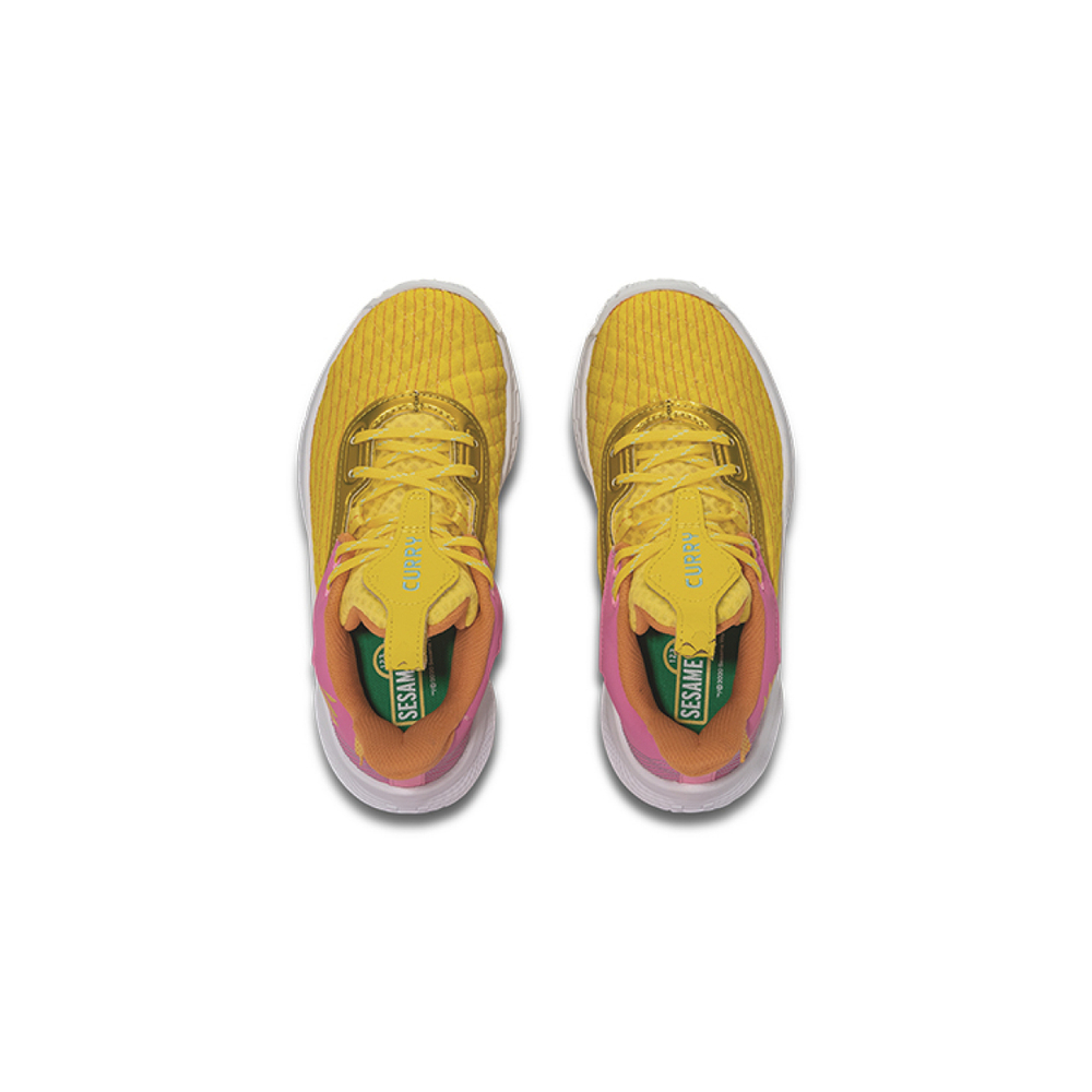 SESAME STREET/ x Under Armour Curry 9